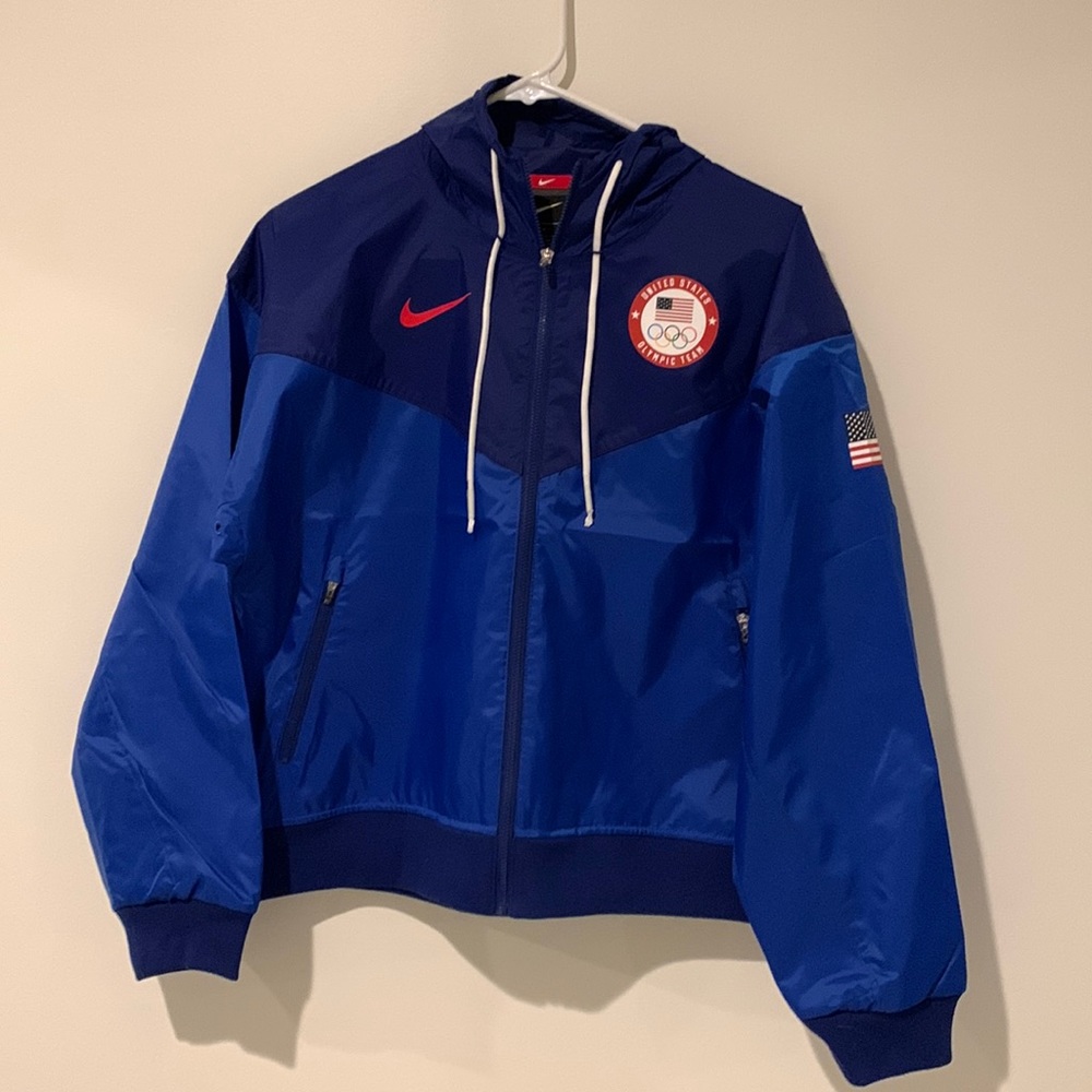 Women’s Nike USA Olympic Team Windrunner woven jacket